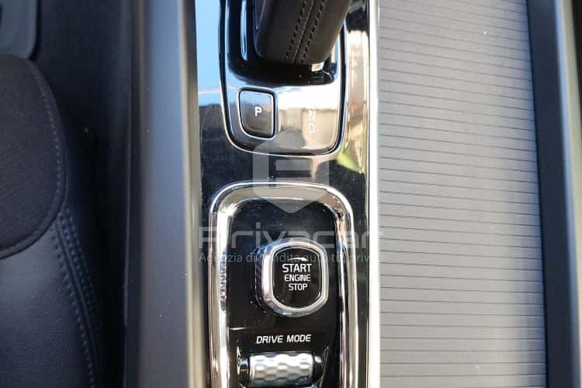 VOLVO V60 B4 Geartronic Momentum Business Pro