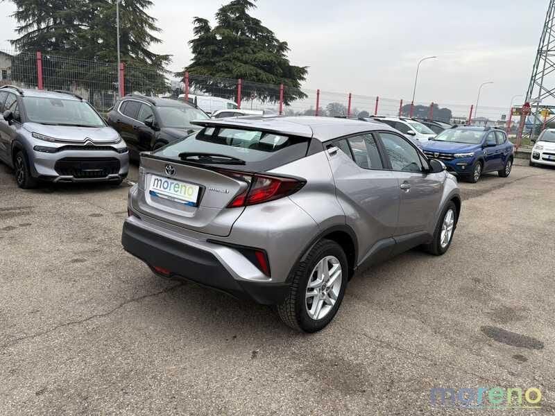 Toyota C-HR 1.8h Active E-CVT