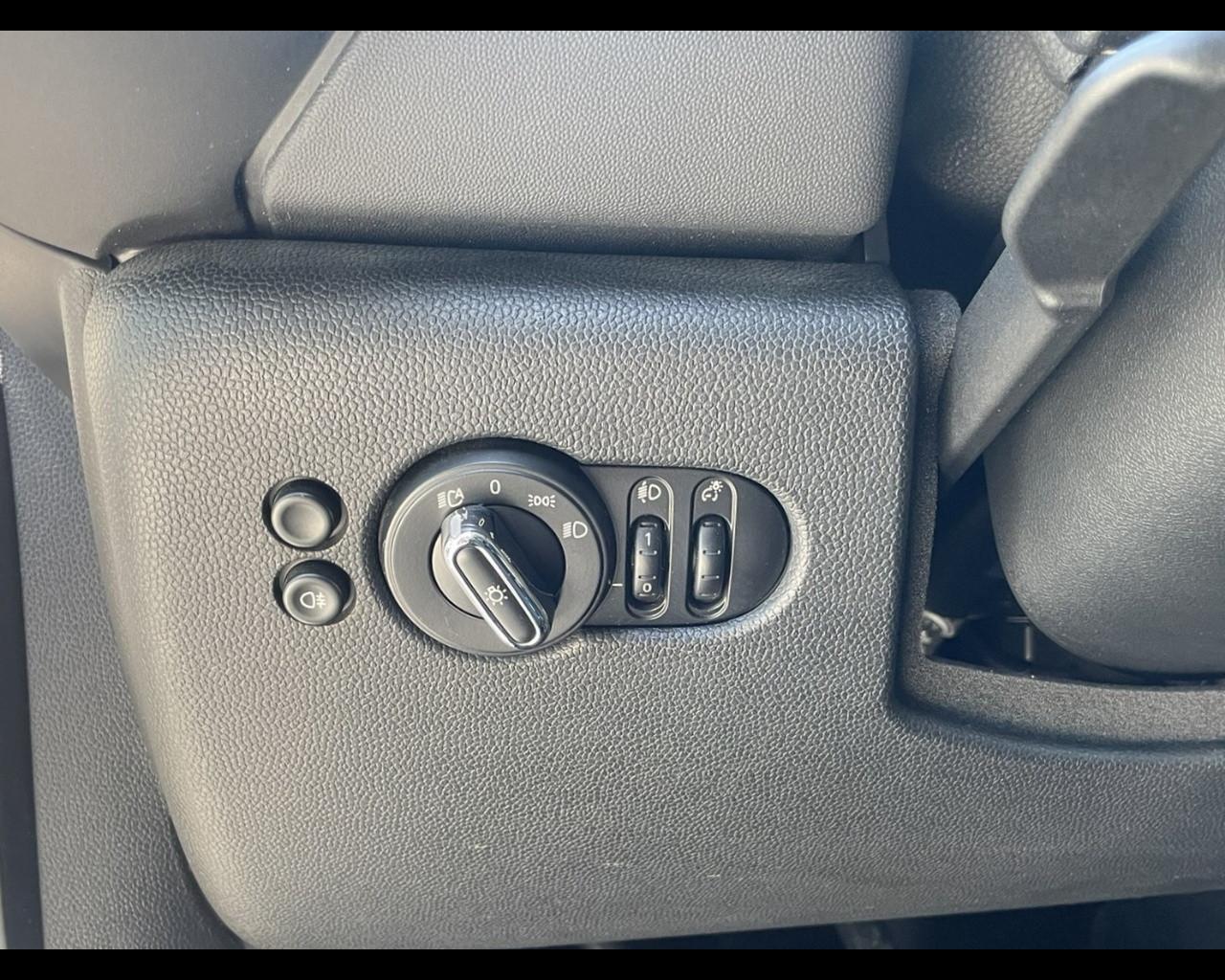 MINI Mini 5 porte (F55) - Mini 1.5 One Camden 5 porte