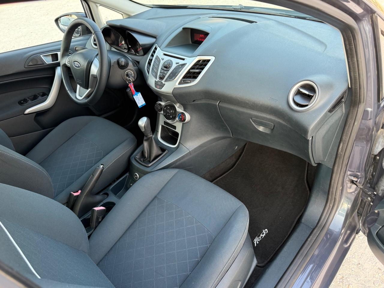 Ford Fiesta 1.4 16V 5p.Bz.- GPL Business UNICO PRO