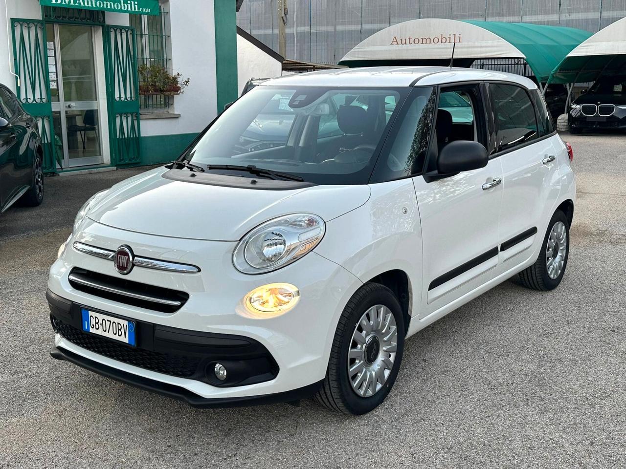 FIAT 500L 1.6 MTJ 120CV AUTOCARRO N1