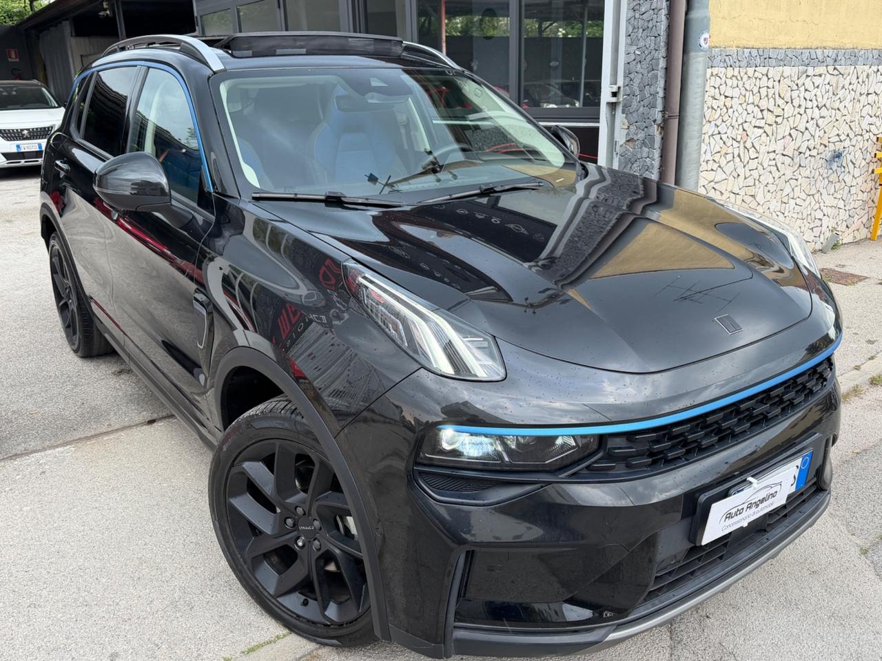 Lynk&co 01