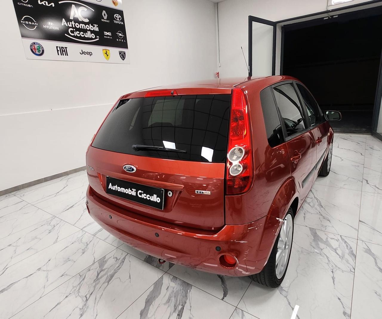 Ford Fiesta 1.4 TDCi 5p. Titanium