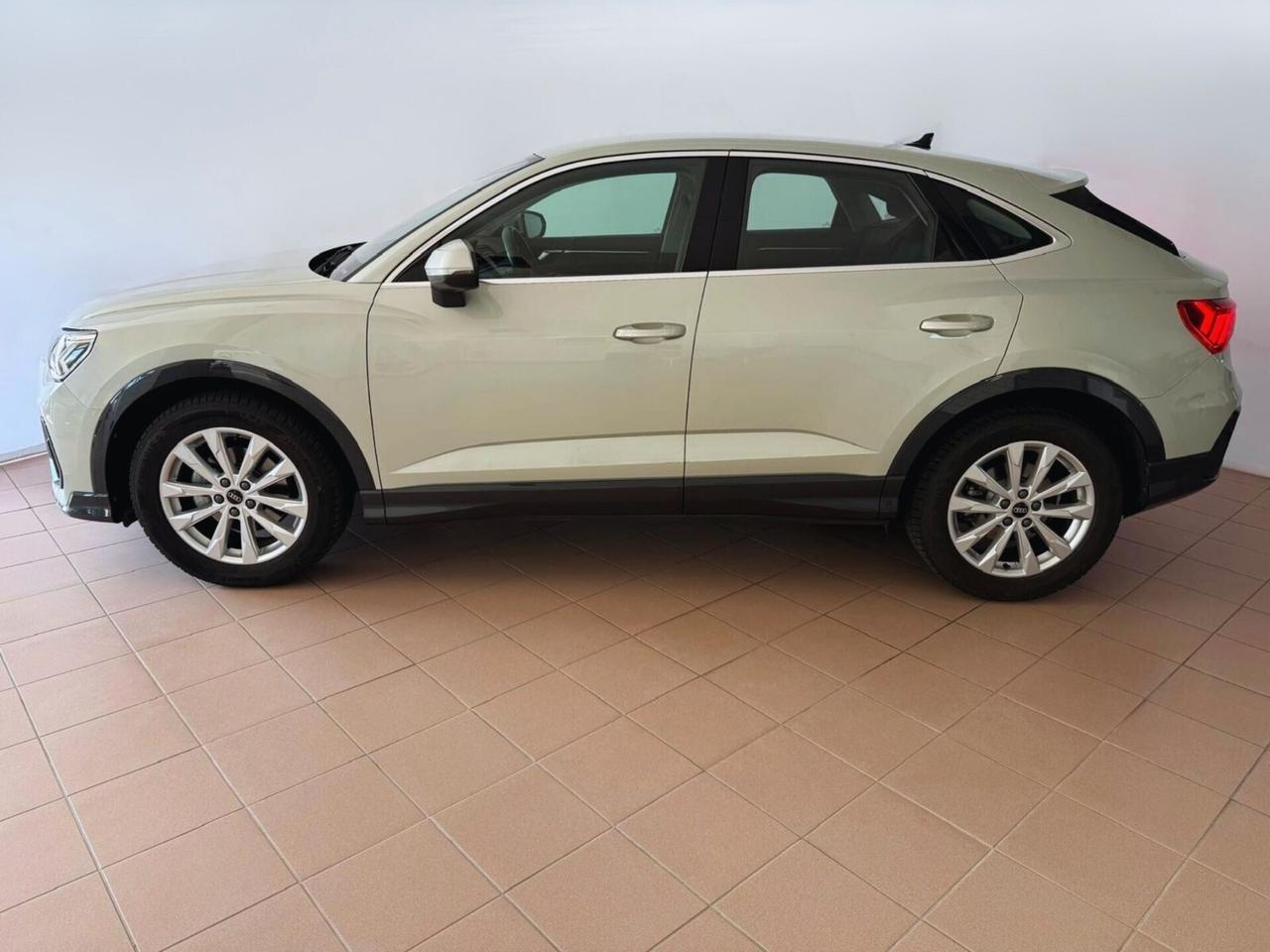 Audi Q3 SPB 35 TDI S tronic Business Plus