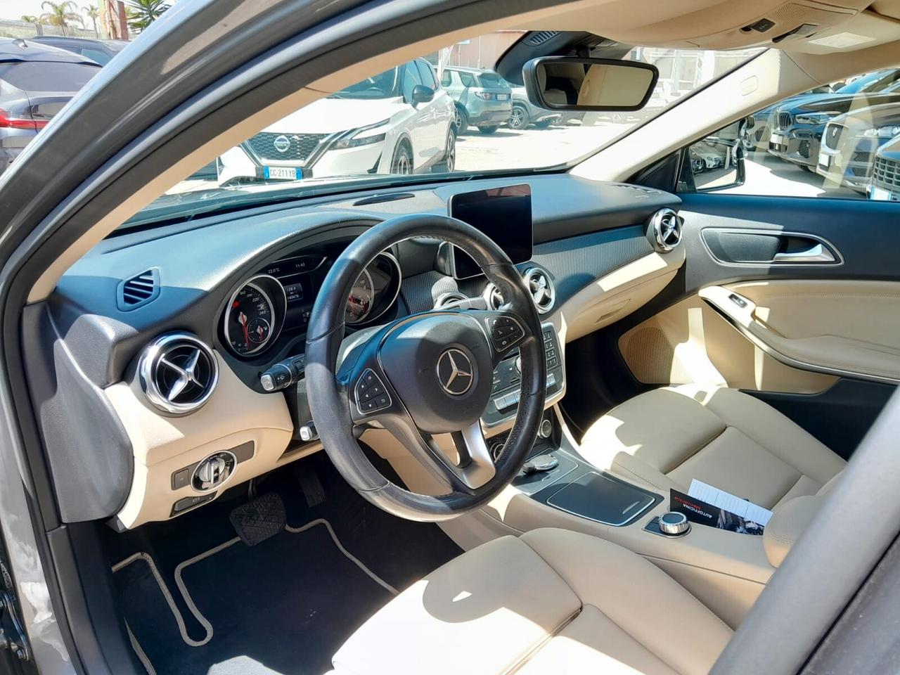 Mercedes-benz GLA 200 220 d Automatic 4Matic Premium