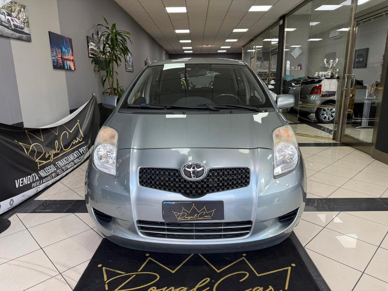 Toyota Yaris 1.3 5 porte Sol