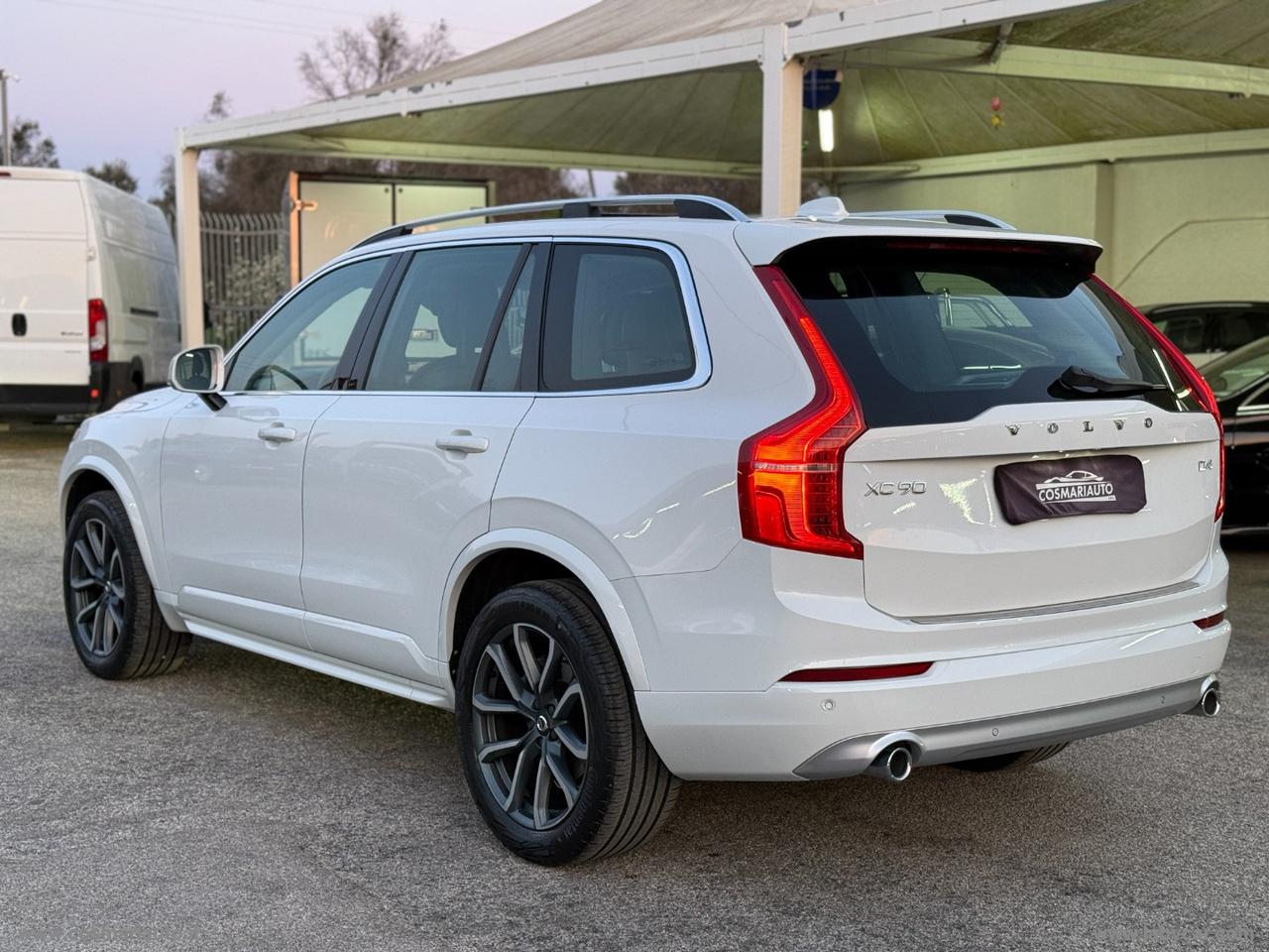VOLVO XC90 D4 Geartronic Momentum N1
