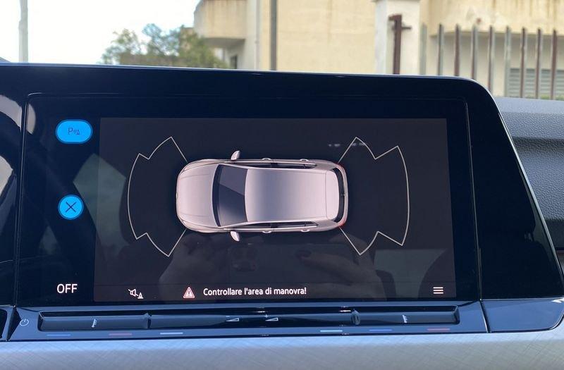 Volkswagen Golf 8 Life 2.0 TDI 116CV