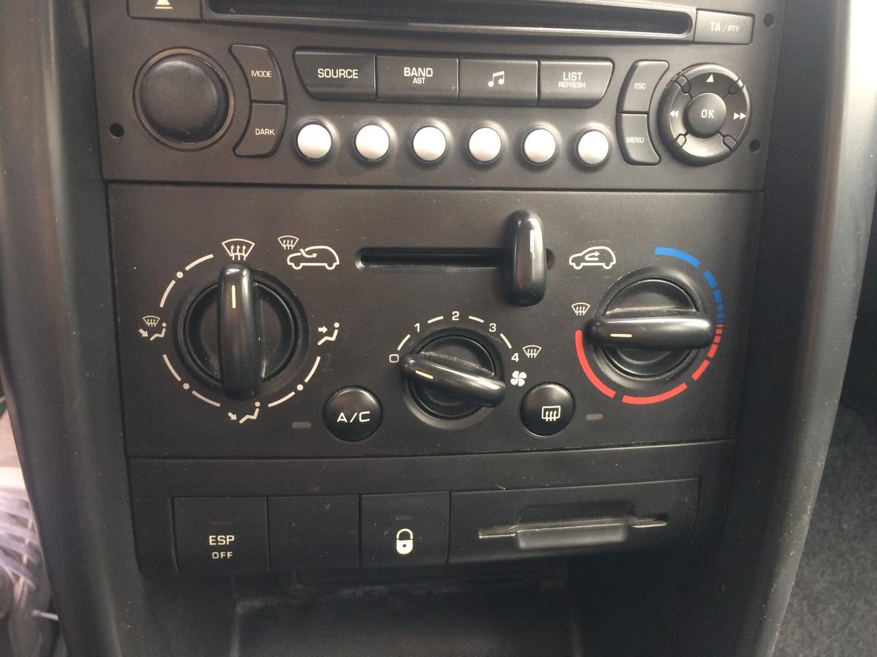 2008 Peugeot 207 1.4 8V 75CV 5p. Energie tagliandata garanzia !