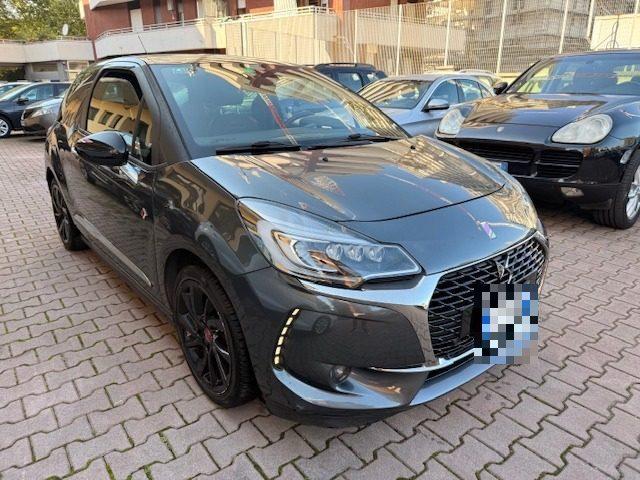 DS AUTOMOBILES DS 3 BlueHDi 100 Performance Line