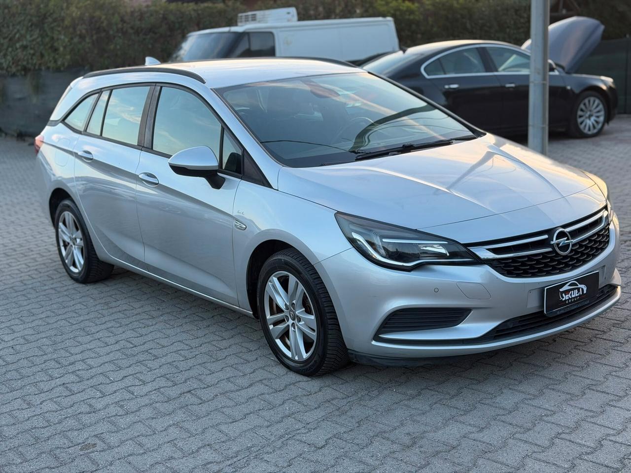 Opel Astra 1.6 CDTi 136CV aut. Sports Tourer Business