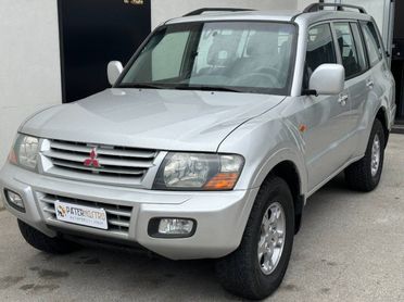 Mitsubishi Pajero 3.2 tdi 16v di-d GLX 5p