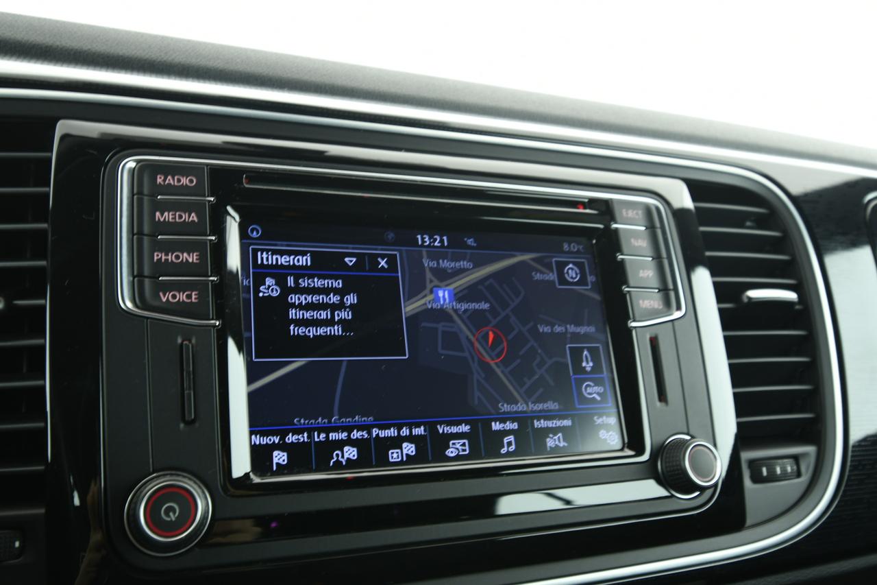 VOLKSWAGEN Maggiolino Cabrio 1.2 tsi Design 105cv DSG+APP CONNECT+C17"