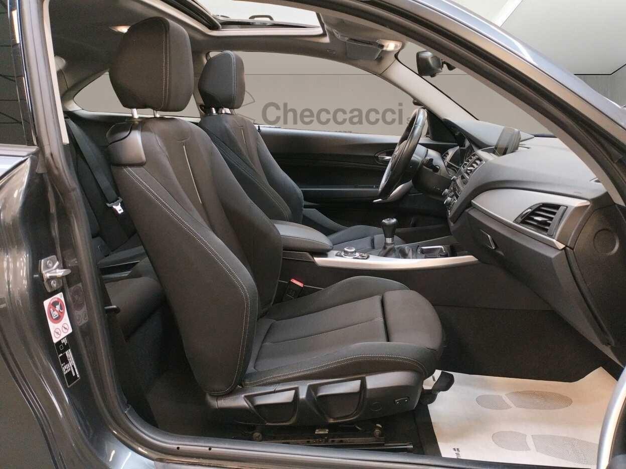 BMW 220 i Serie 2 F22 Coupe Sport * 68.000 KM *