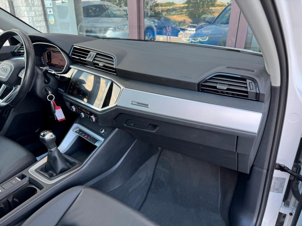 Audi Q3 Sportback 35 1.5 Tfsi Business Plus Manuale