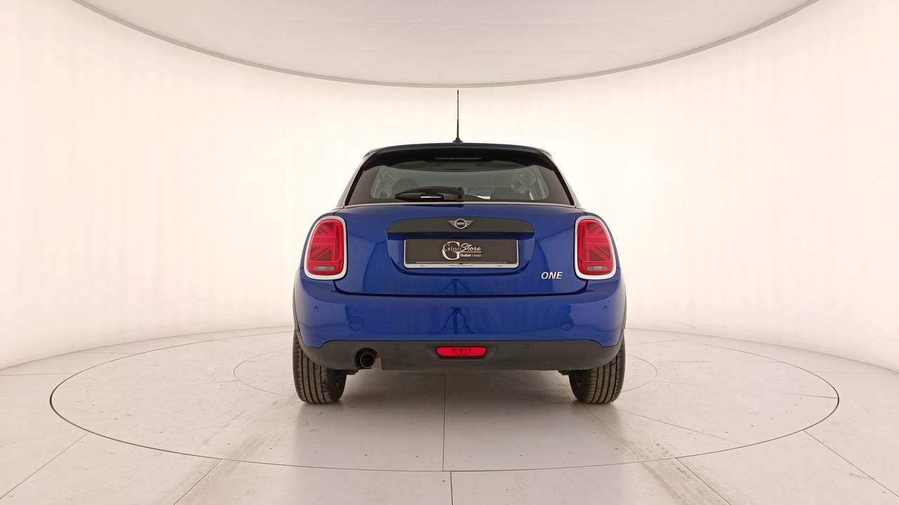 MINI Mini 5p 1.5 One Business 102cv