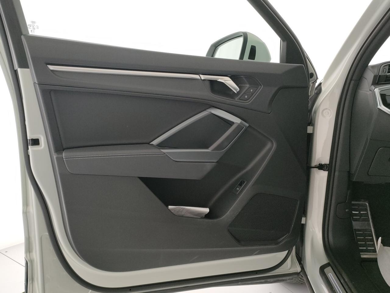 Audi Q3 sportback 40 2.0 tdi s line edition quattro 193cv s-tronic