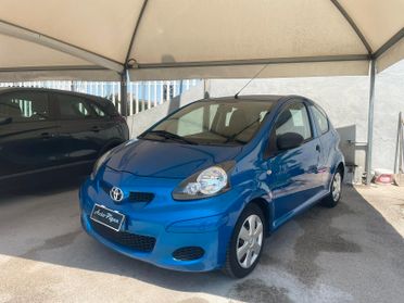 Toyota Aygo 1.0 12V VVT-i 3 porte Deep Ocean Connect