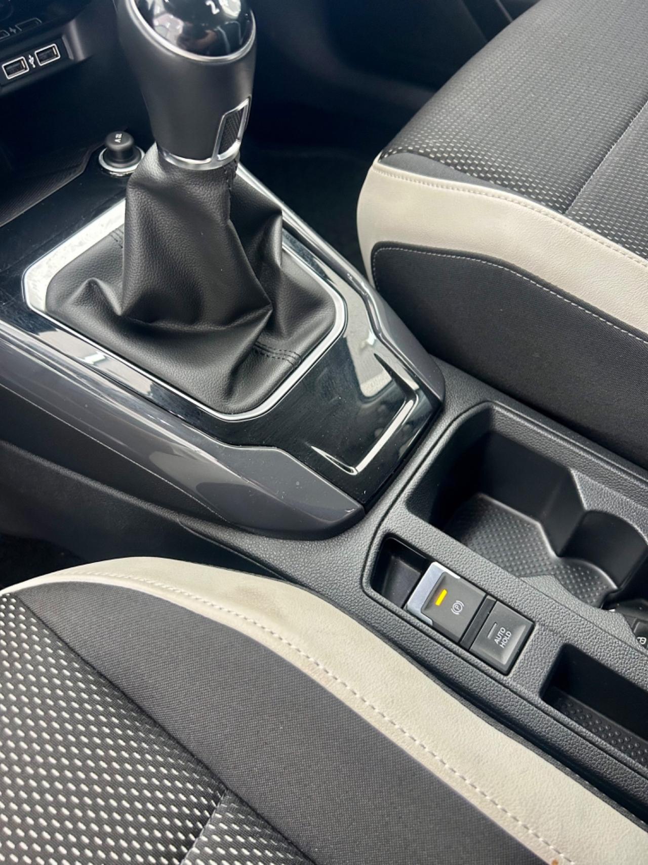 VW T-Roc FULL OPTIONAL finanziabile