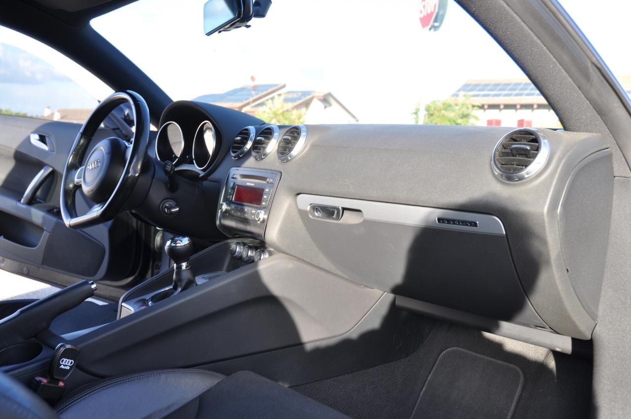 Audi TT Coupe 2.0 TDI Quattro S-Line