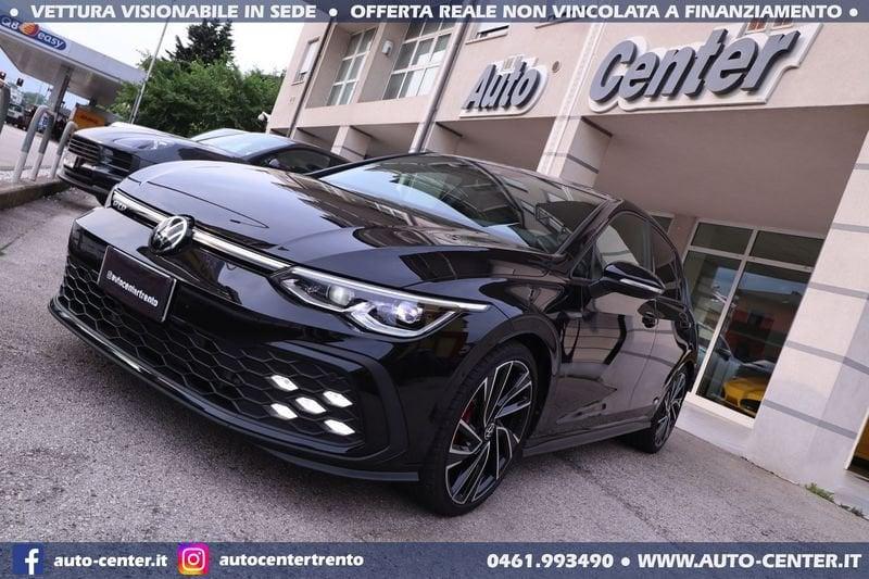 Volkswagen Golf 8 GTD DSG 2.0 TDI 200CV 19 IQ.LIGHT LED