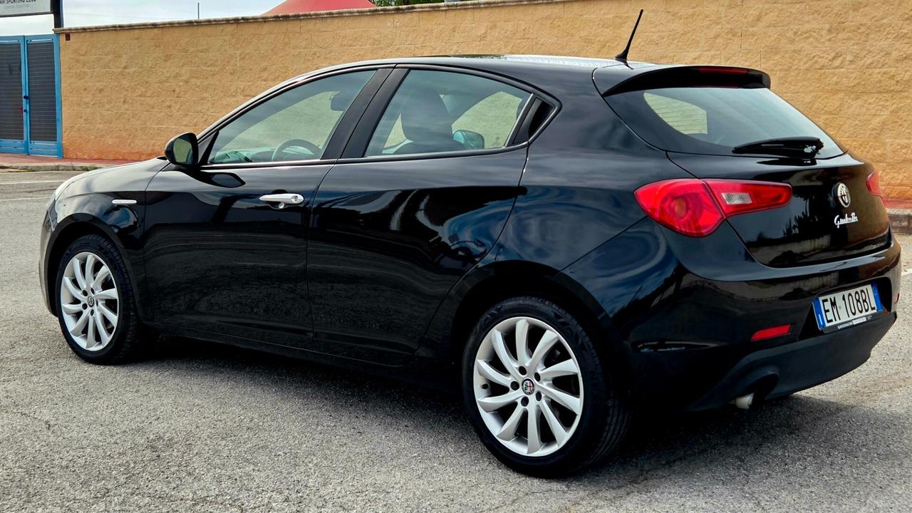 Alfa Romeo Giulietta 1.4 Turbo MultiAir Distinctive