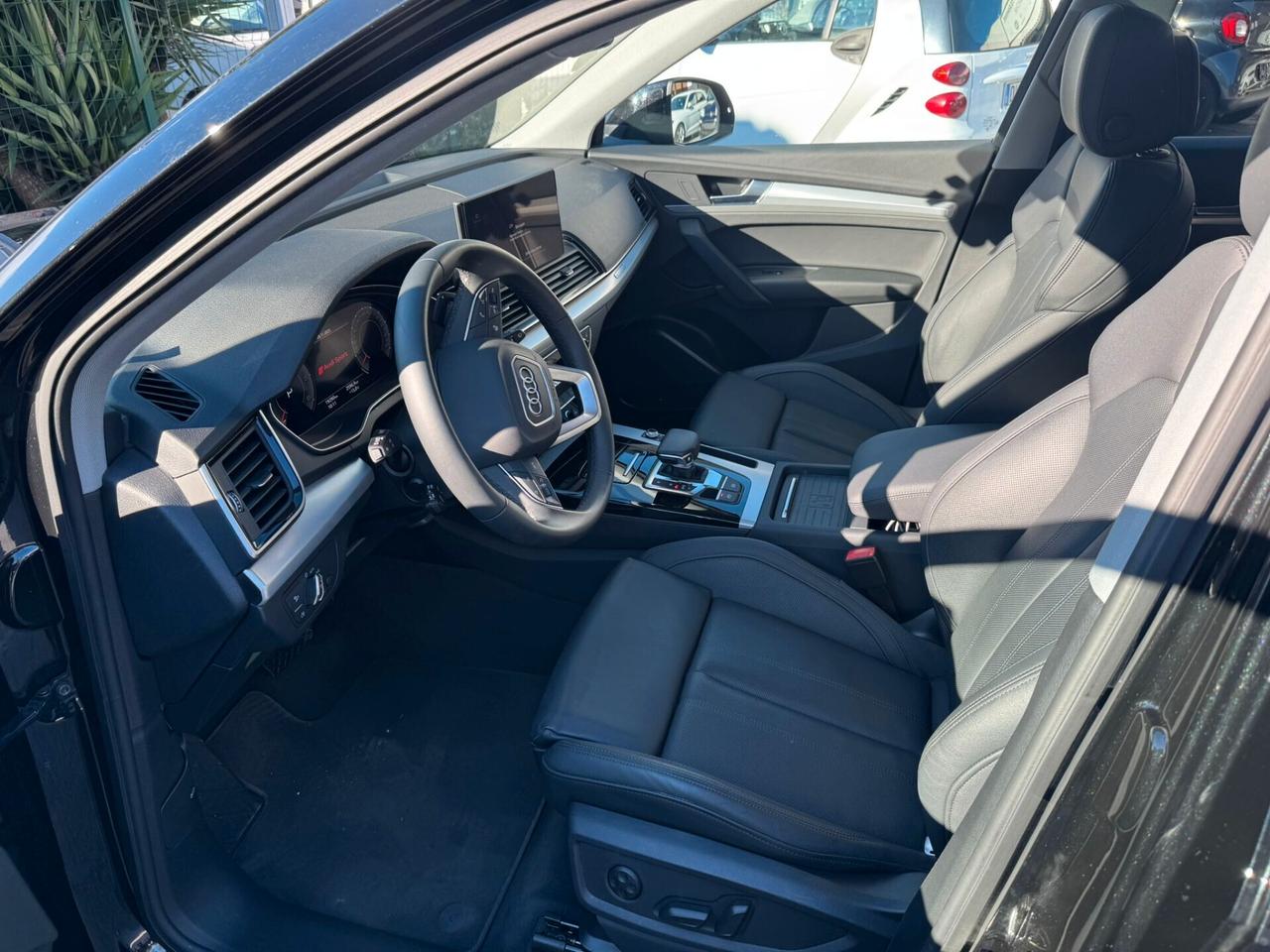 Audi Q5 TDi 150 kW mHEV+ S tronic quattro Launch edition line