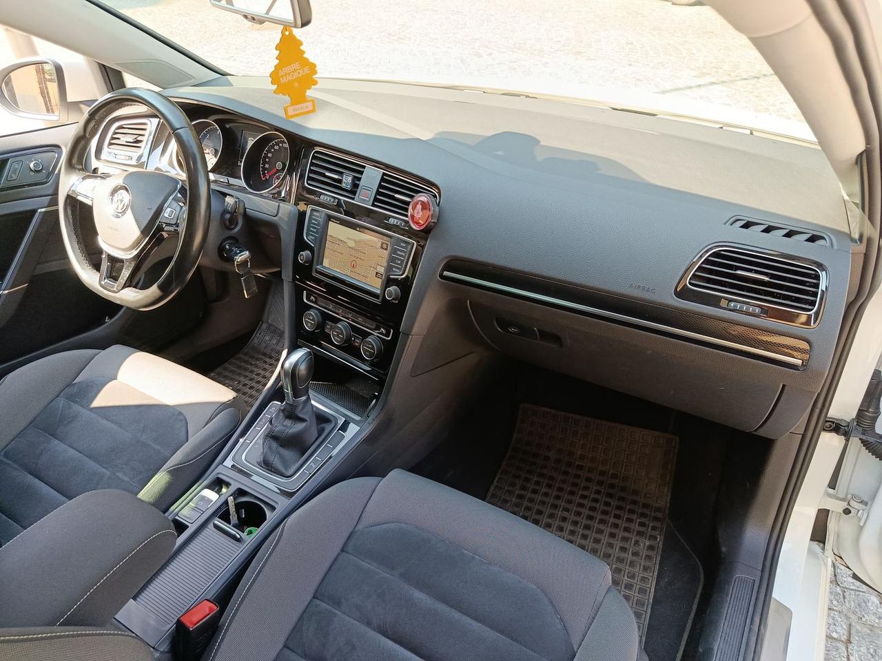 Volkswagen Golf 2.0 TDI BluEmotion R-Line #6035