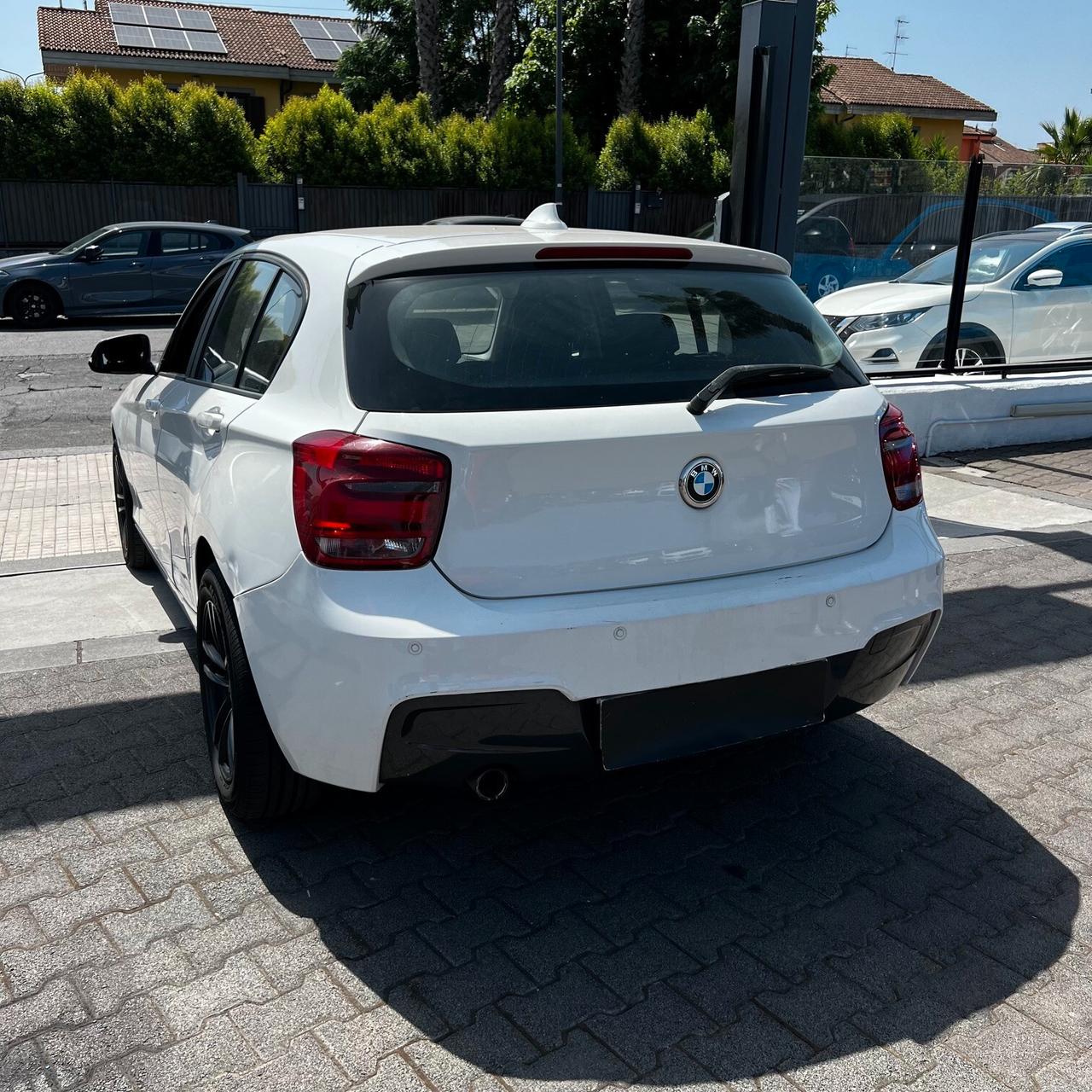 Bmw 114 114d 5p. Unique