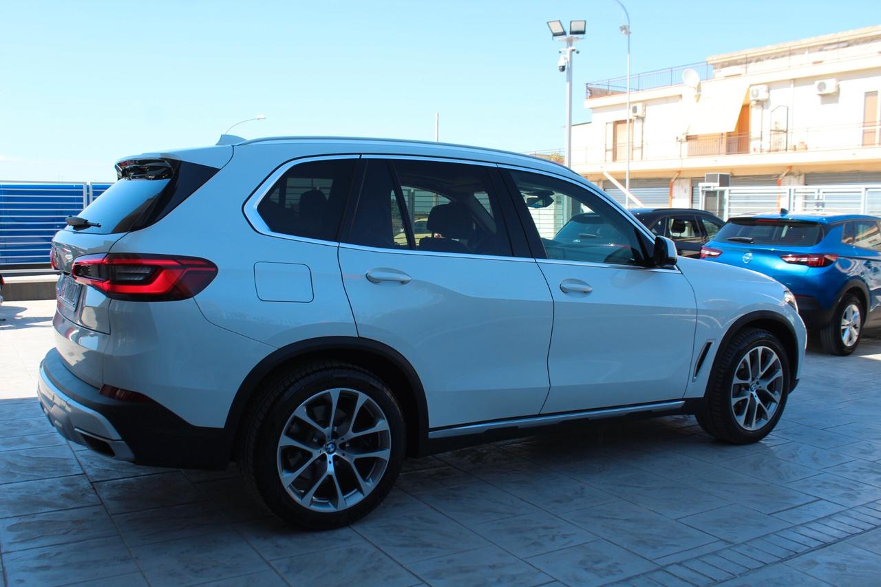 Bmw X5 xDrive30d xLine