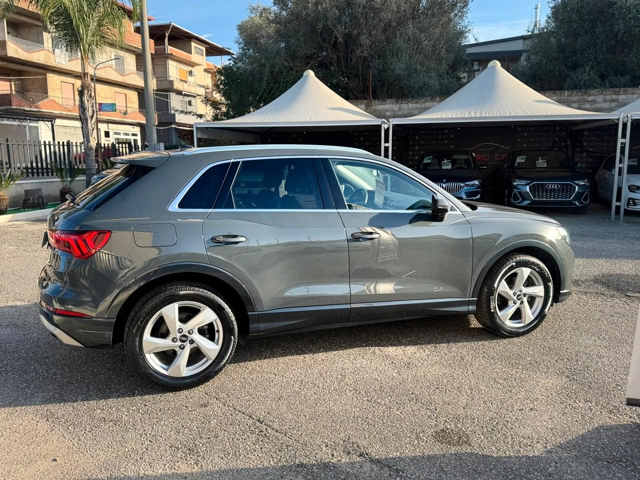 Audi Q3 35 TDI S tronic Business Advanced