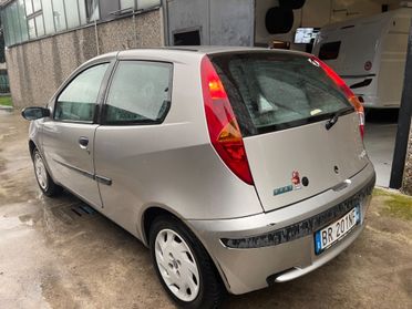 Fiat Punto 1.2i 16V benzina clima