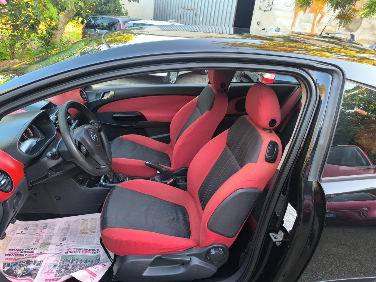 Opel Corsa 1.2 3 porte Enjoy