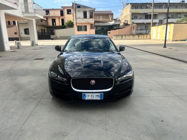 Jaguar XE 2.0 D 180 CV aut. R-Sport