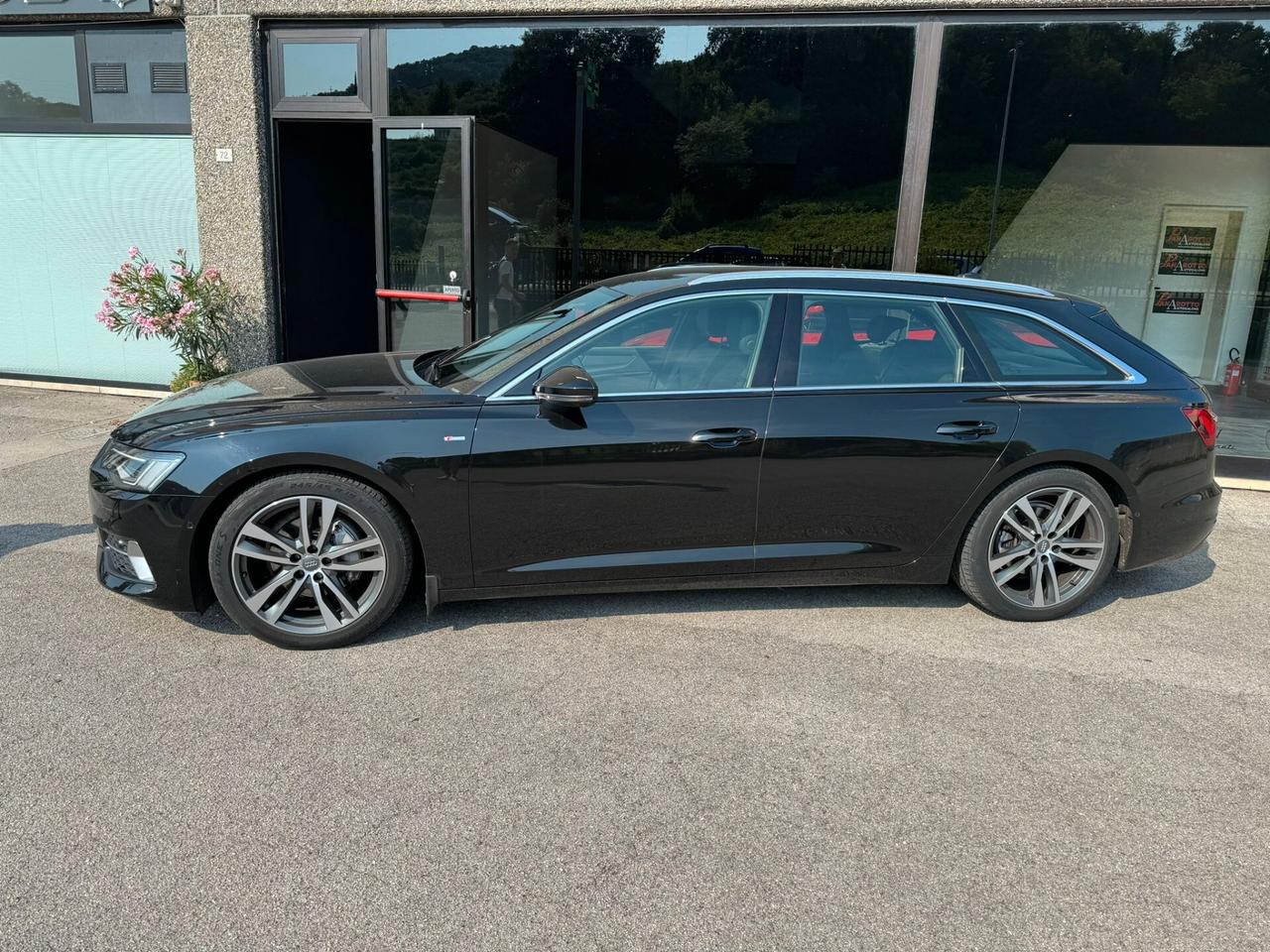 Audi A6 Avant 40 2.0 TDI quattro ultra S tronic Business Sport