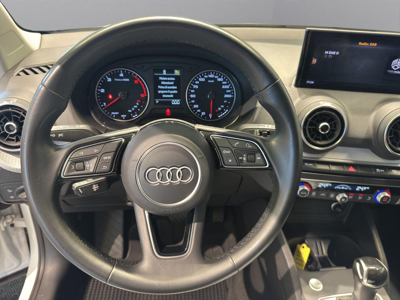 Audi Q2 30 2.0 tdi Business s-tronic