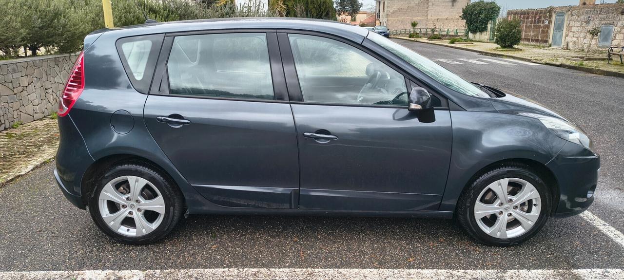 Renault Scenic Scénic X-Mod 1.5 dCi 110CV Luxe