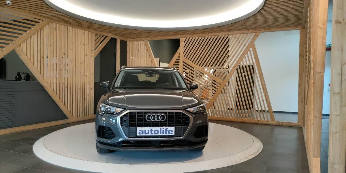 Audi Q3 35 2.0 tdi Business s-tronic