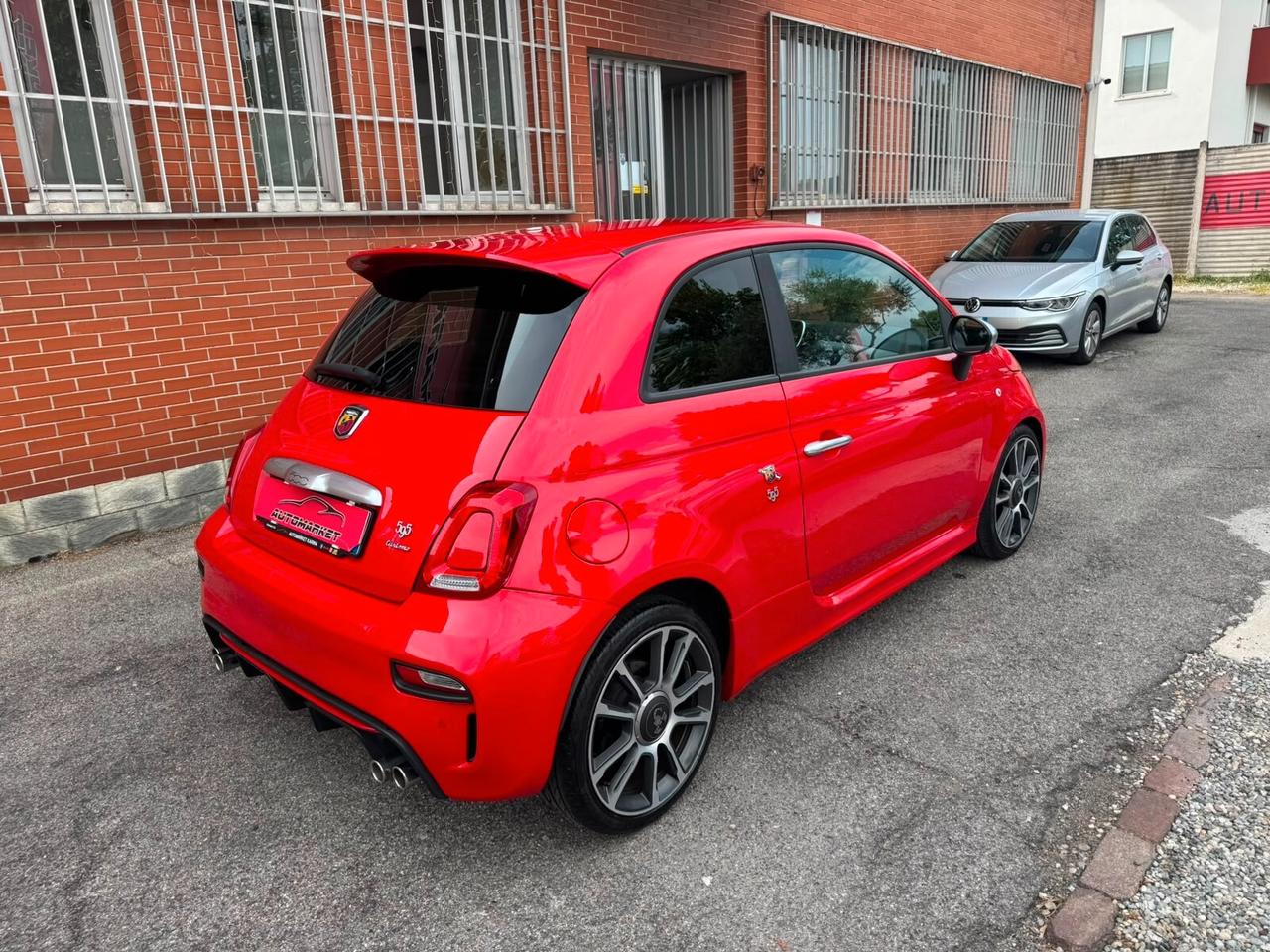 Abarth 595 1.4 Turbo T-Jet 165 CV Turismo