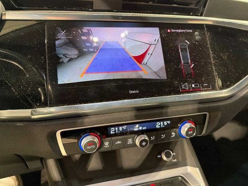 Audi Q3 Sportback 45 TFSI quattro S tronic Identity Black