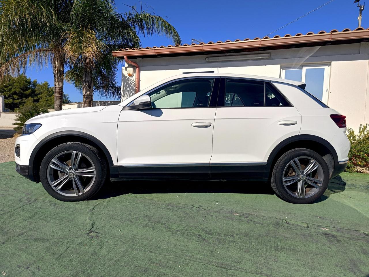Volkswagen T-Roc 1.6 TDI SCR Advanced BlueMotion Technology - 2020
