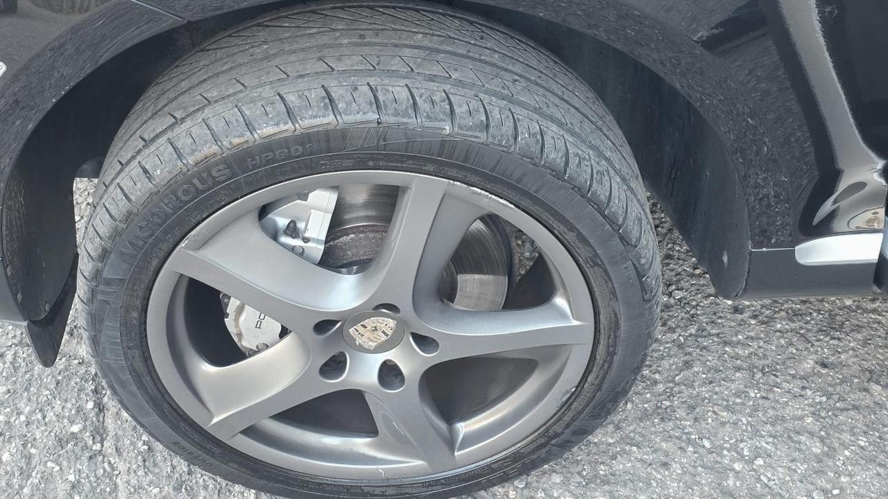 Porsche Cayenne 4.5 cat S