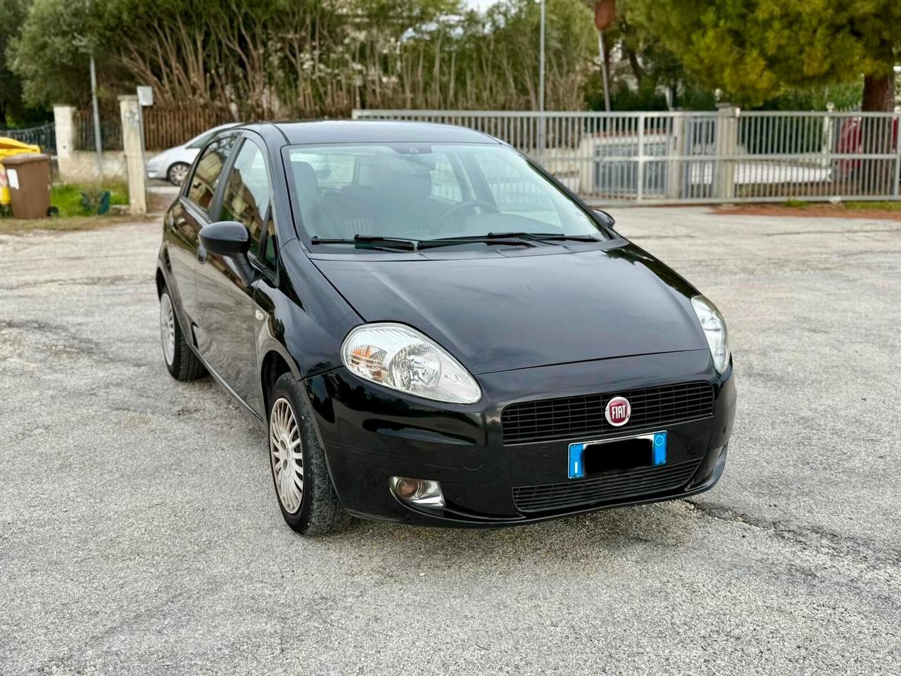 Fiat grande punto 1.2 benzina 65cv NEOPATENTATI