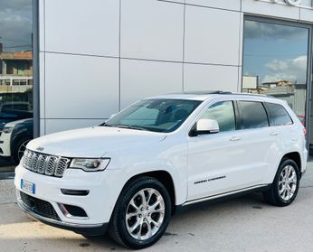 Jeep Grand Cherokee 3.0 V6 Summit - possibilità noleggio no scoring