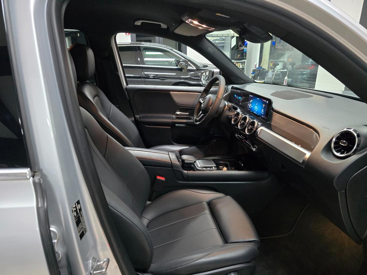 Mercedes-benz GLB 180 d Automatic Sport