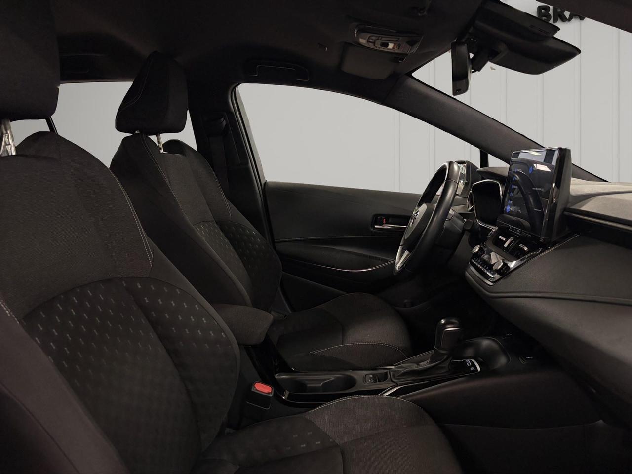 Toyota Corolla Touring Sports 1.8h Active auto