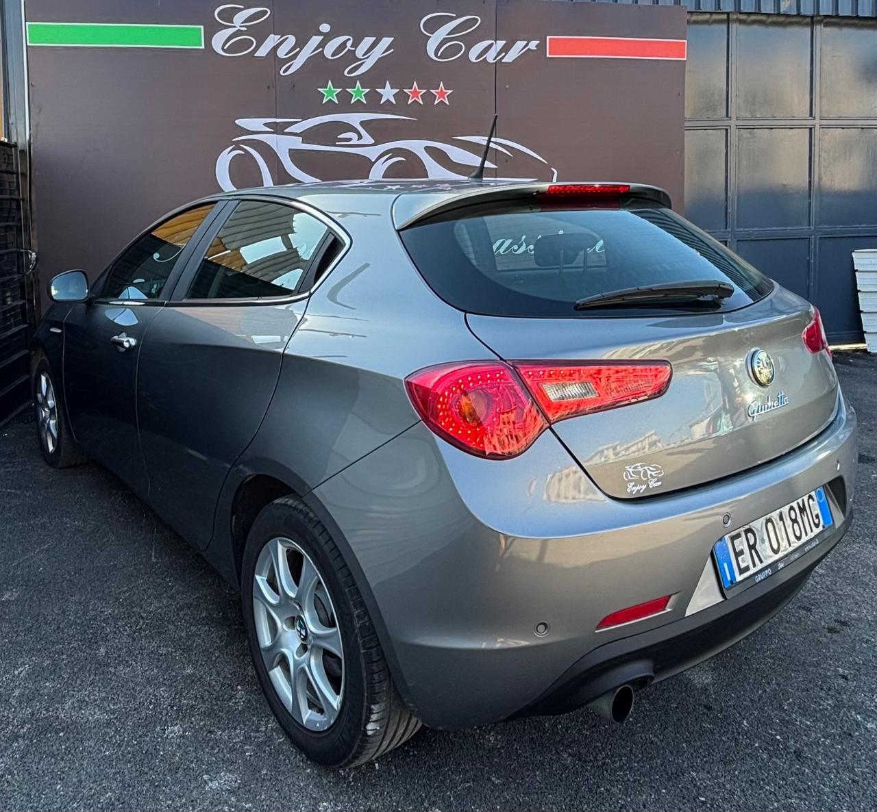 Alfa Romeo Giulietta 1.6 JTDm-2 105 CV Exclusive