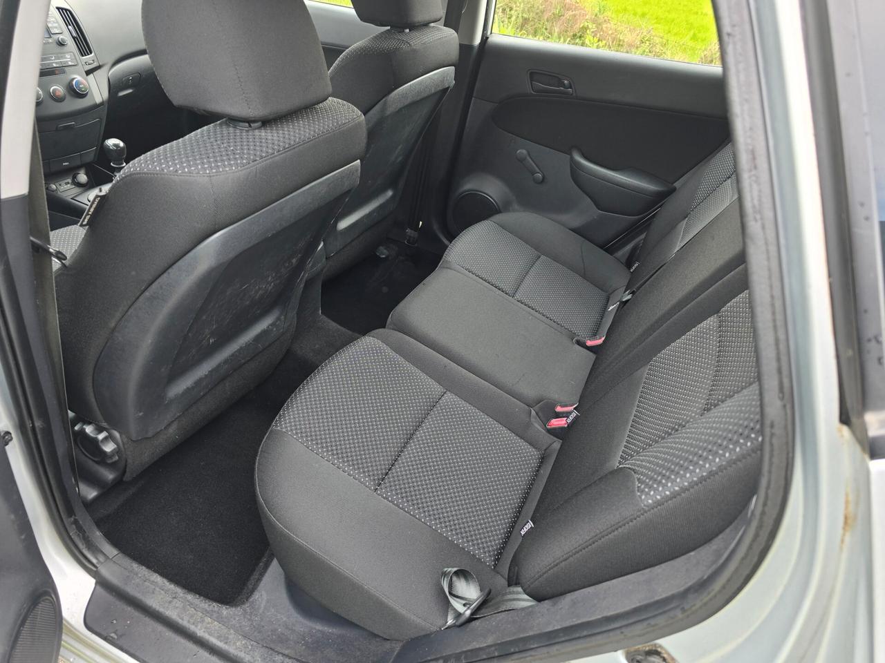 HYUNDAI i30 1.6 CRDi 90CV "ADATTA PER NEOPATENTATI"