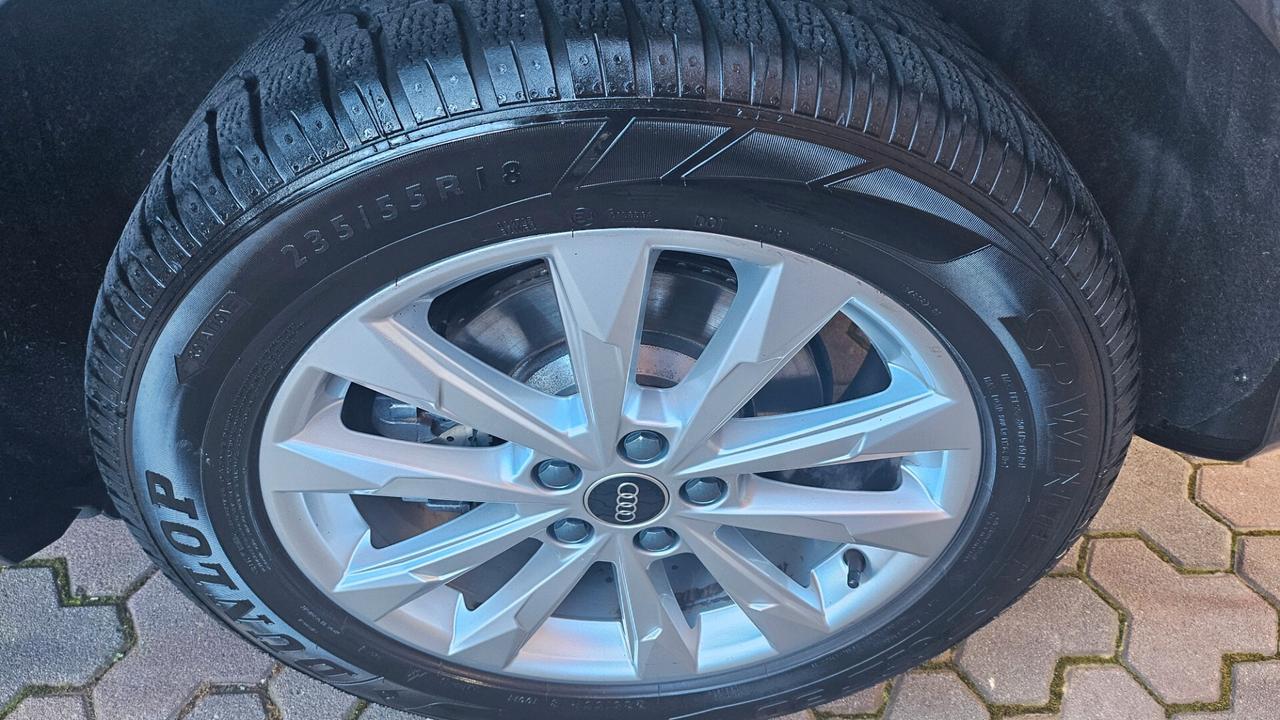 Audi Q3 SPB 45 TFSI e S tronic Business Plus