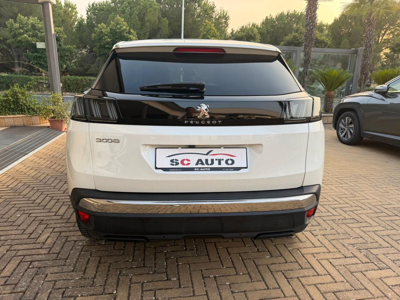 Peugeot 3008 BlueHDi 130 S&S Allure